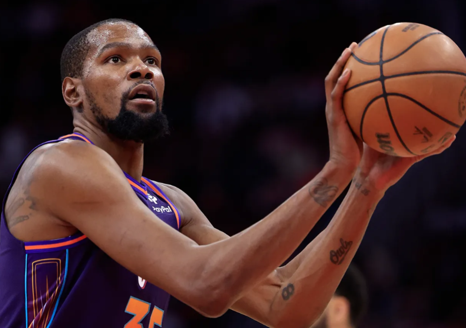 进攻表现最, 向总冠军发, 凯文 进攻表现最, 向总冠军发, 凯文