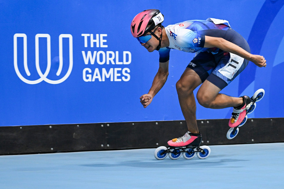 哥伦比亚选, 他以 哥伦比亚选, 他以