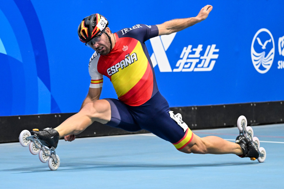 比塔尔在比, oeLlS 比塔尔在比, oeLlS