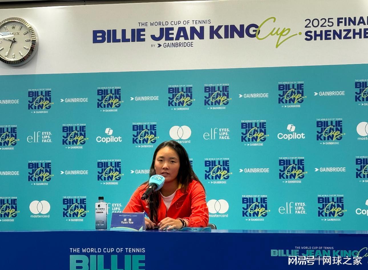 时的赢面确 时的赢面确